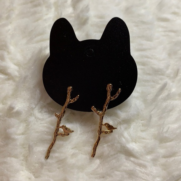 3 for 10 EARRINGS - tree branch bird - Picture 1 of 3
